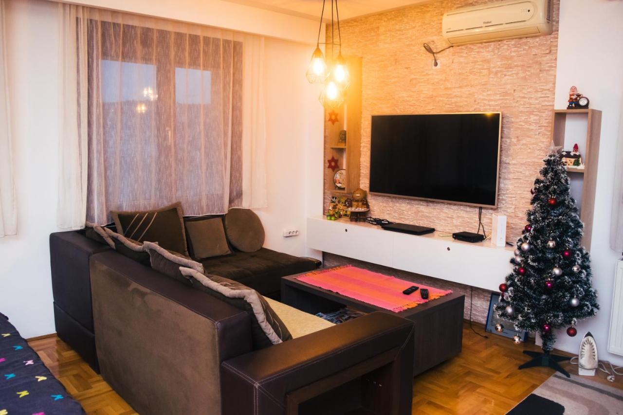 Apartment Aleksija Nisz Zewnętrze zdjęcie