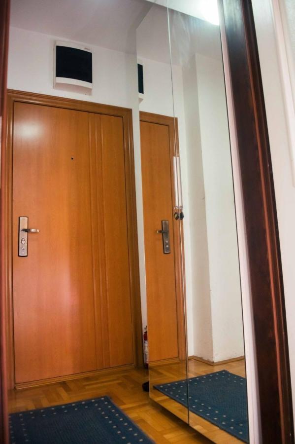 Apartment Aleksija Nisz Zewnętrze zdjęcie