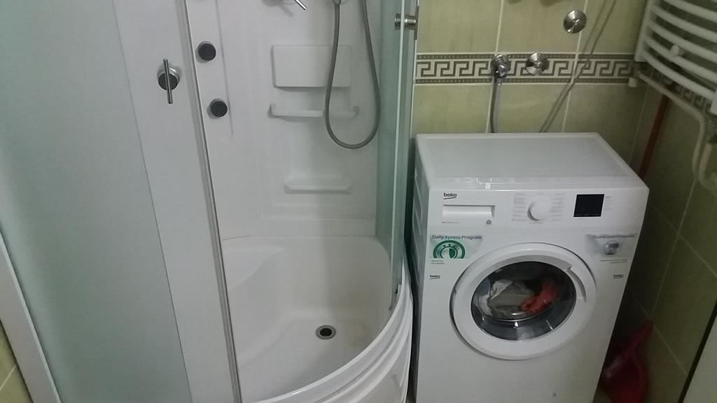 Apartment Aleksija Nisz Zewnętrze zdjęcie