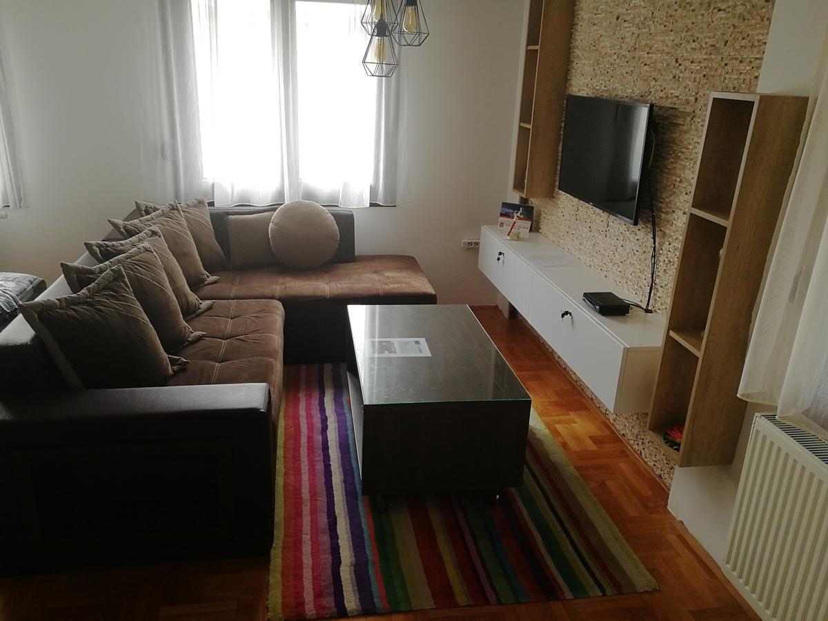 Apartment Aleksija Nisz Zewnętrze zdjęcie